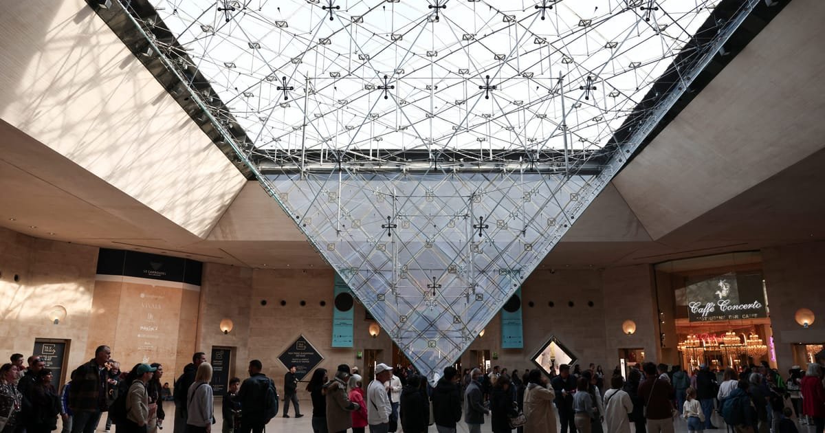 Two Additional Suspects Charged in Louvre Heist
