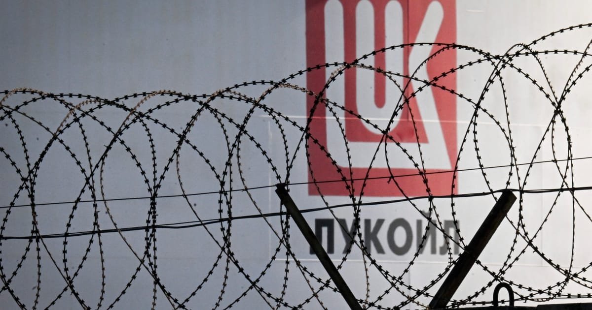 US Extends Lukoil Sanctions Waiver Amid Asset Sale Plans