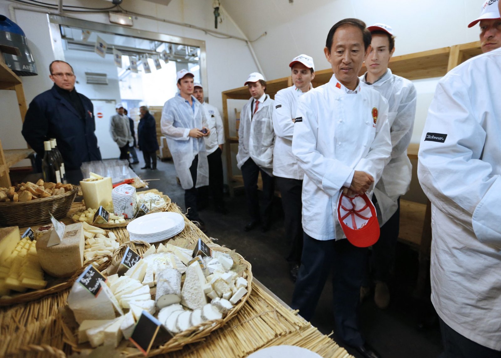 China Aims at European Dairy Products, EU Responds Strongly