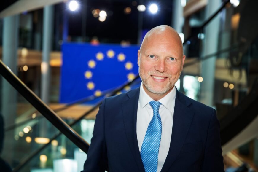 EU Approves Controversial Simplification of Sustainability Regulations