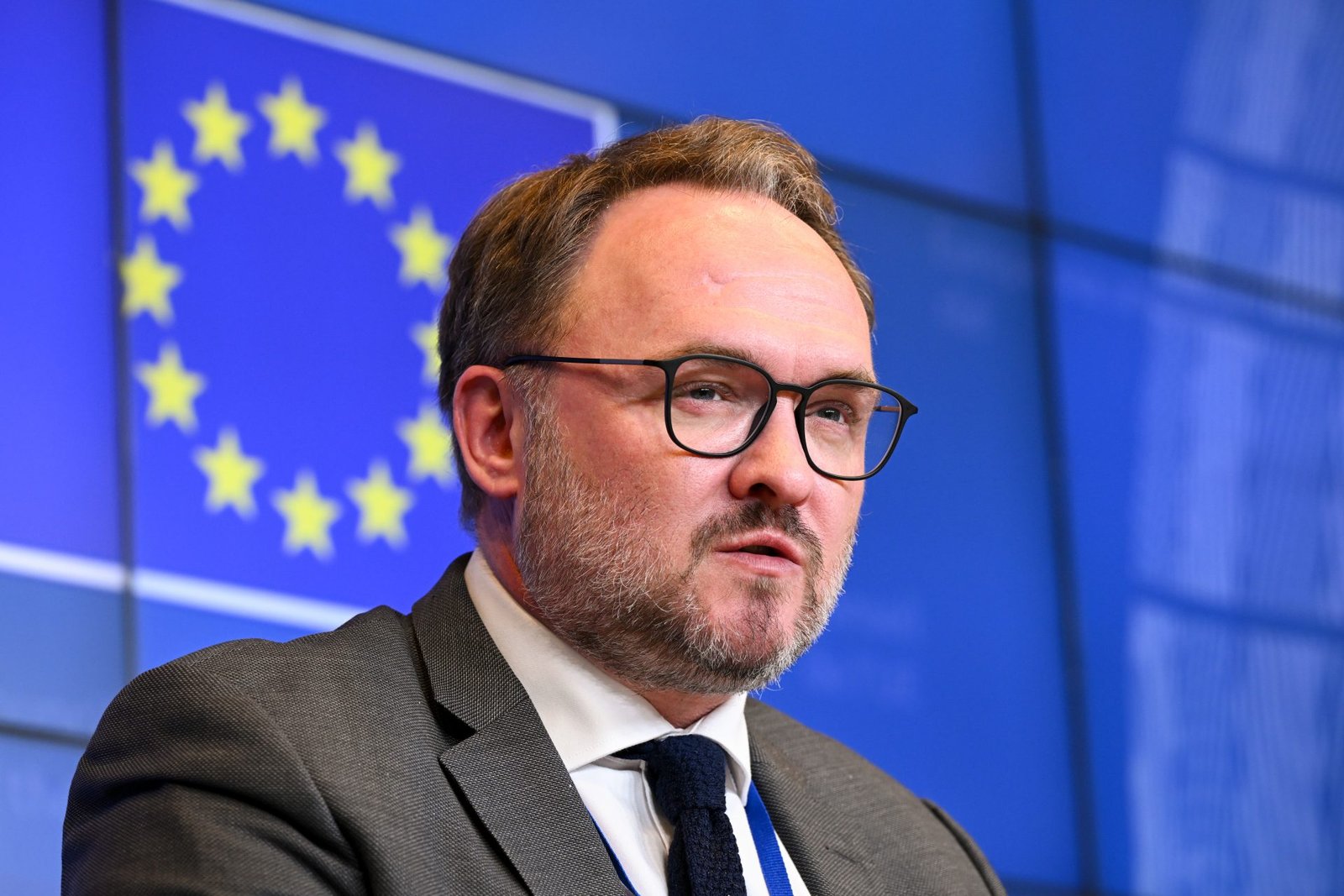EU Reaches Agreement on Gradual Ban of Russian Gas Imports; Hungary to File Appeal