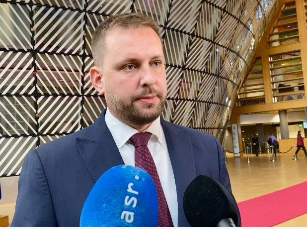 Minister of Health of SR: EU Must Secure Domestic Production of Essential Medicines