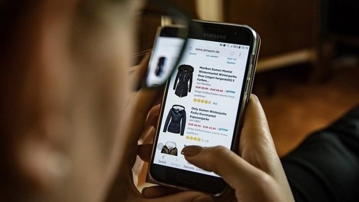 Starting July 1 next year, the EU will impose a three euro customs duty on e-commerce orders.