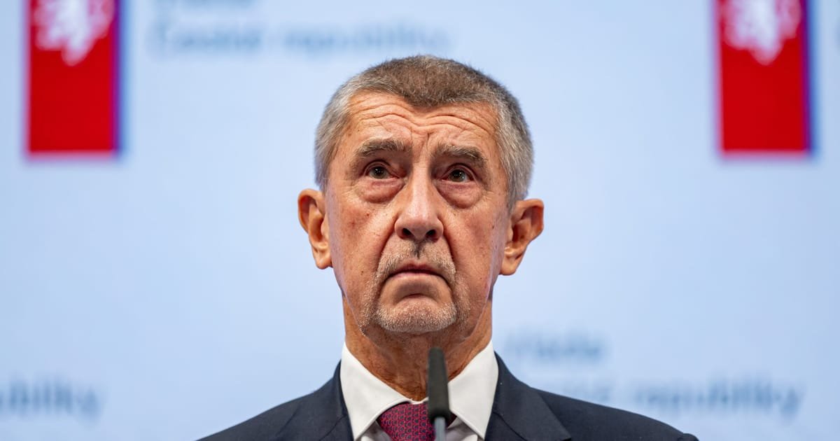 Trump Urges Czech PM to Acquire F-35s