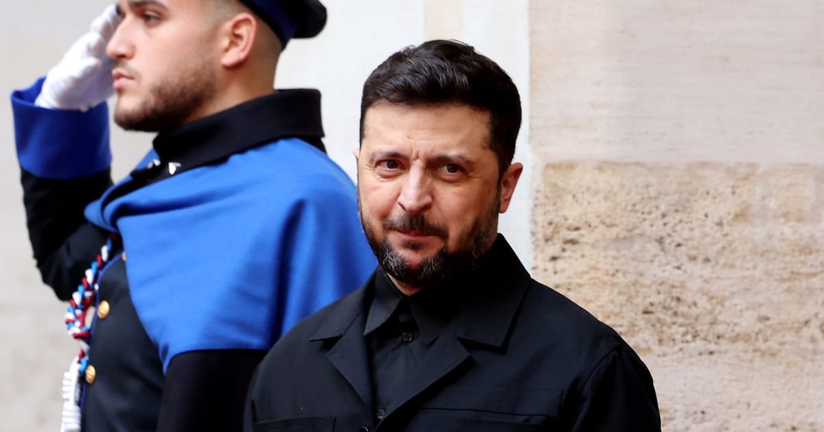 Zelenskyy Suggests Kyiv May Withdraw NATO Membership Demand