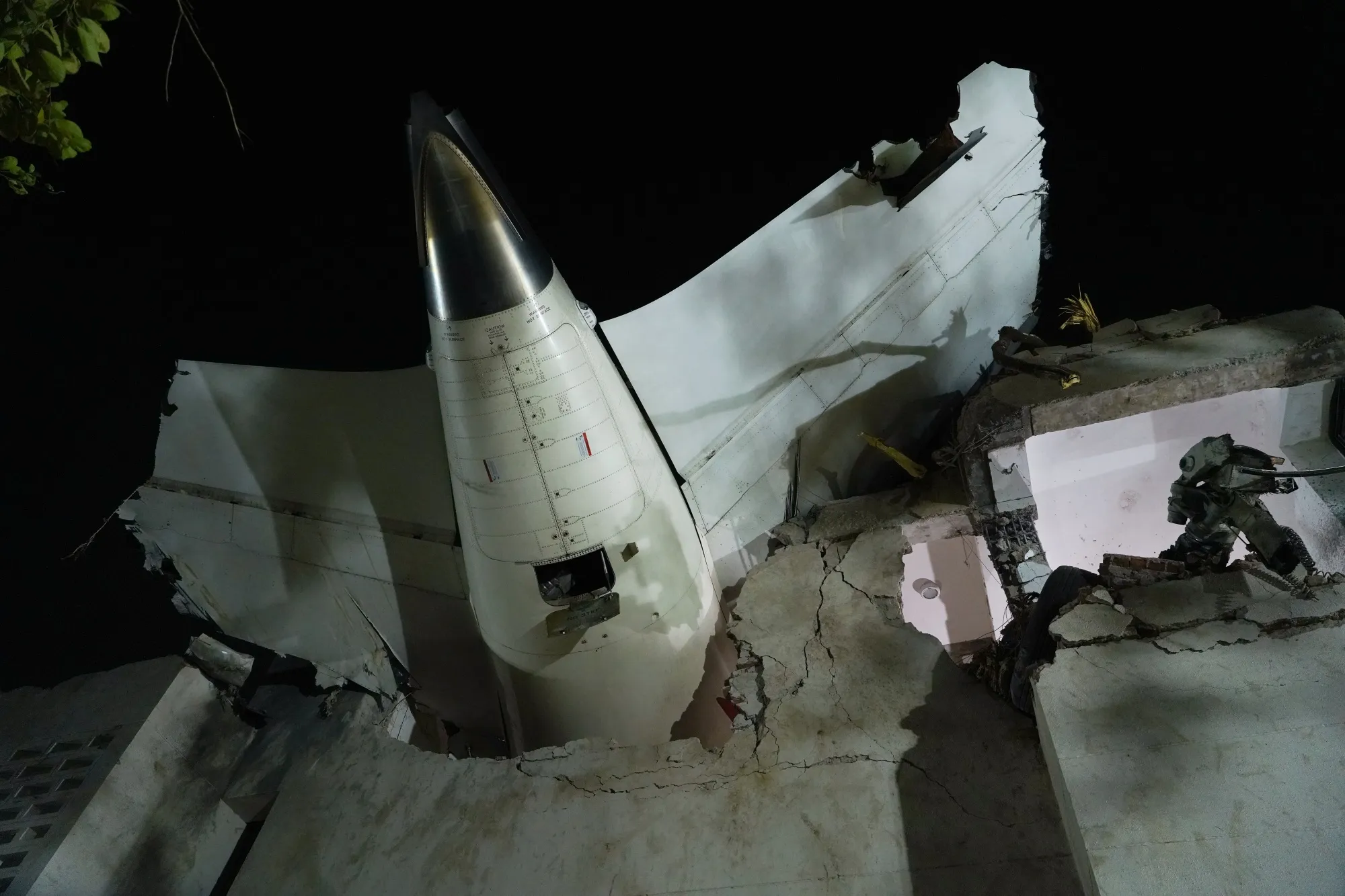 India Charter Plane Crash Kills Five in Maharashtra
