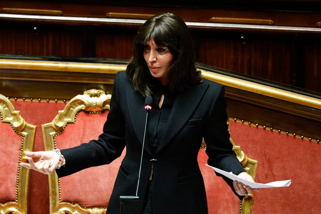 Italy Reveals Arctic Strategy to Enhance Business Amid Intensifying Polar Competition