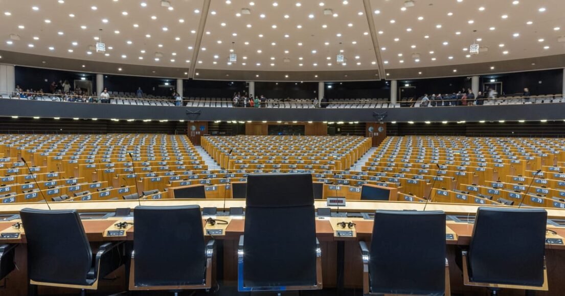 5 Key Points to Monitor as EU Parliament Prepares for Midterm Reshuffle