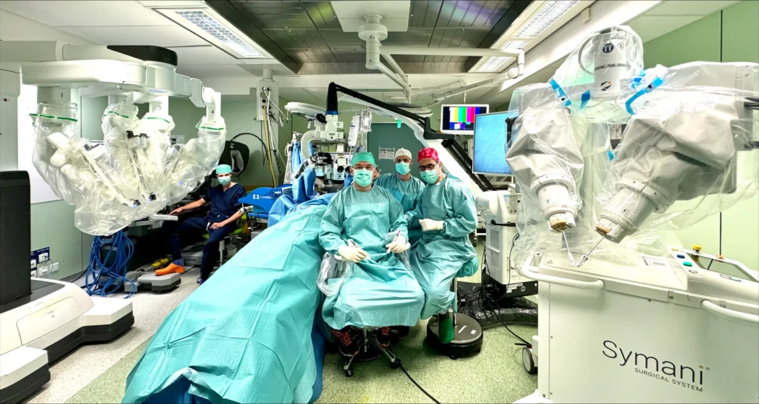 AI in Operating Room Sparks Concerns Over Surgical Safety in US