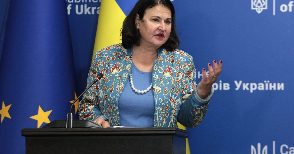 EU’s Ukraine Envoy: Russian ‘War Crime’ Leaves Kyiv Civilians in the Cold