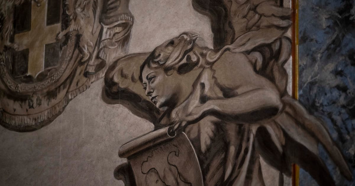 Meloni’s Portrait Altered at Rome Basilica