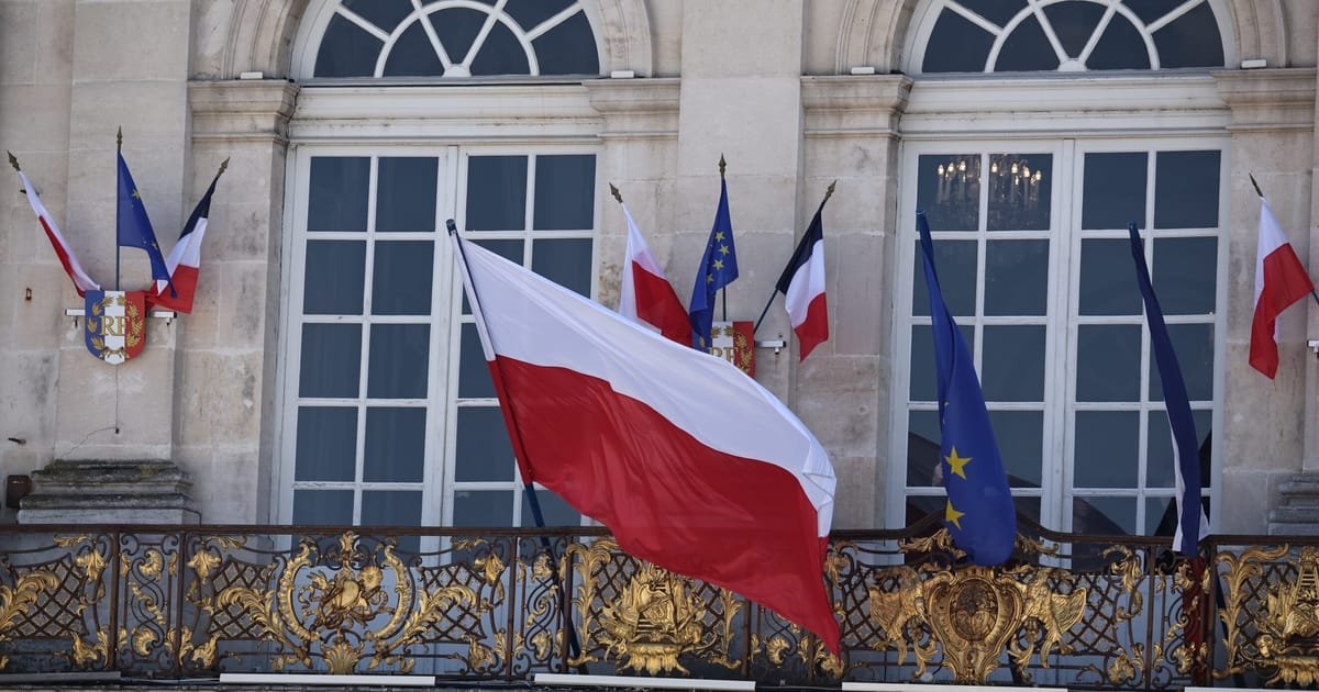Polish Divorcees Discover They May Still Be Married Amid Judicial Chaos