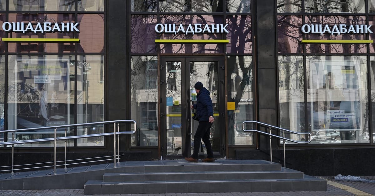 Hungary Proposes Legalizing Seizure of Ukrainian Cash Convoy