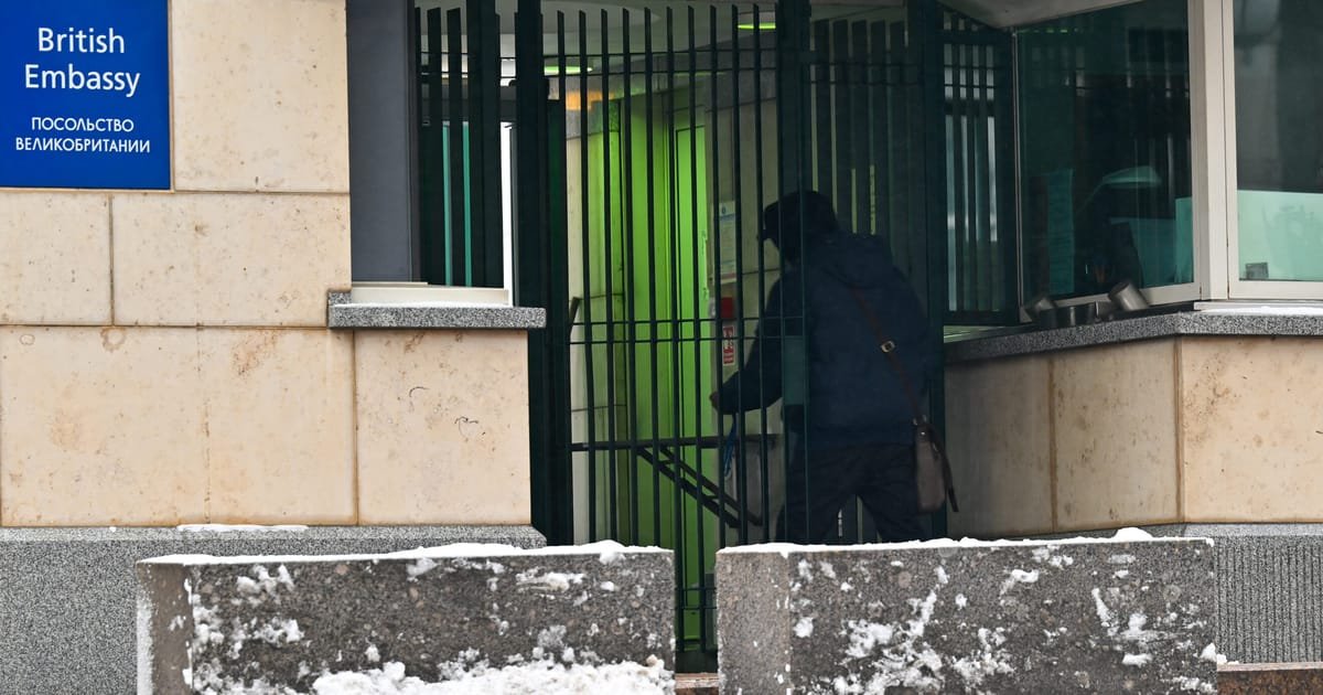 Russia Expels British Diplomat Amid Espionage Allegations