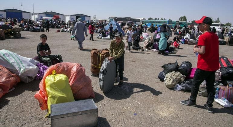 ‘Toxic Rain’ Warning After Oil Depot Strikes Amid Ongoing Middle East War