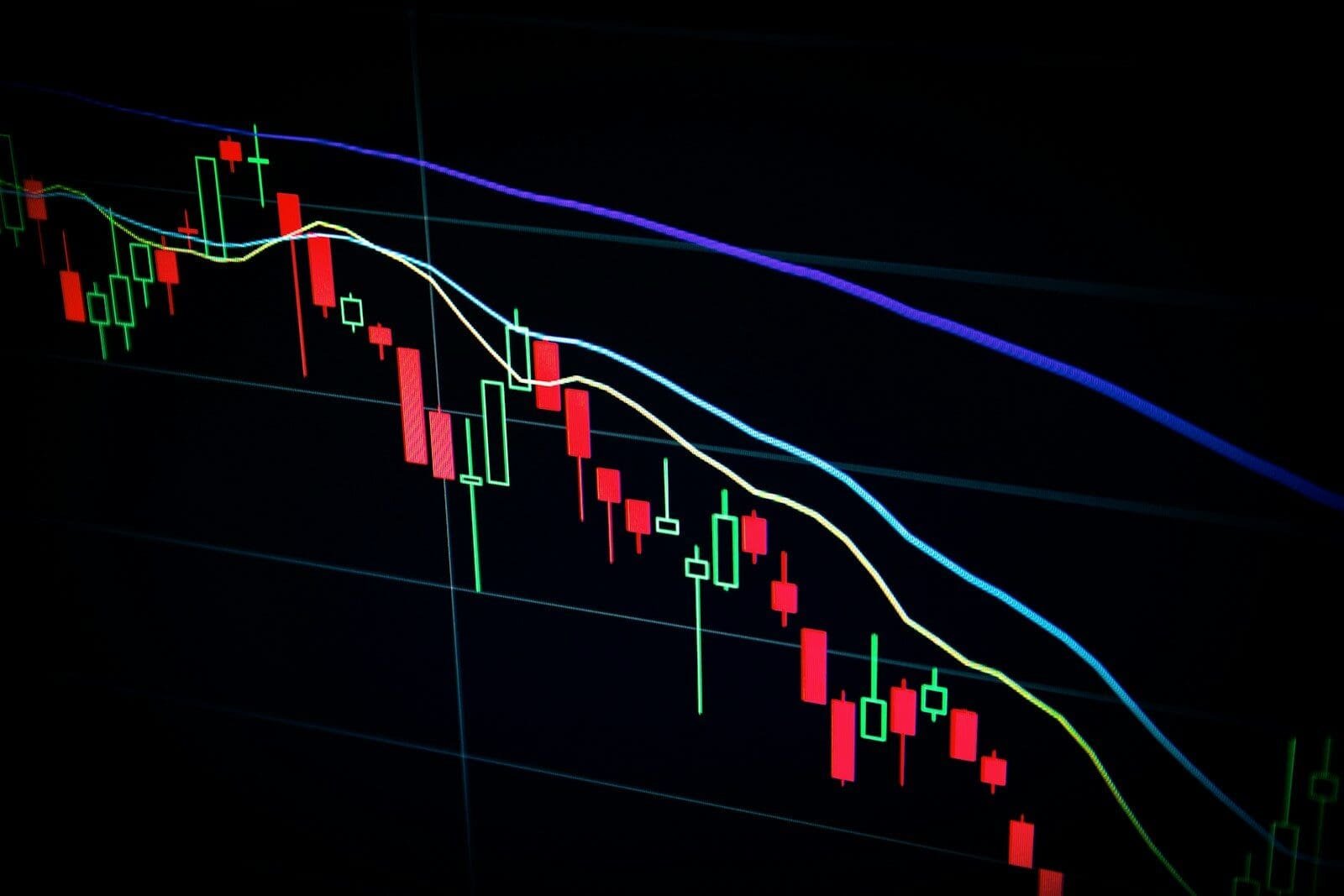EU Alerts to Stagflation Threat Due to Energy Shock