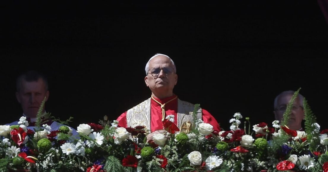 Pope Leo Urges World Leaders to ‘Choose Peace’ in First Easter Address