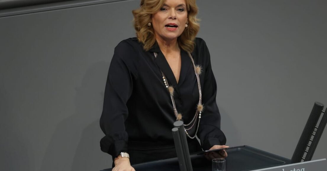 Report: German Parliament President Targeted by Signal Hack