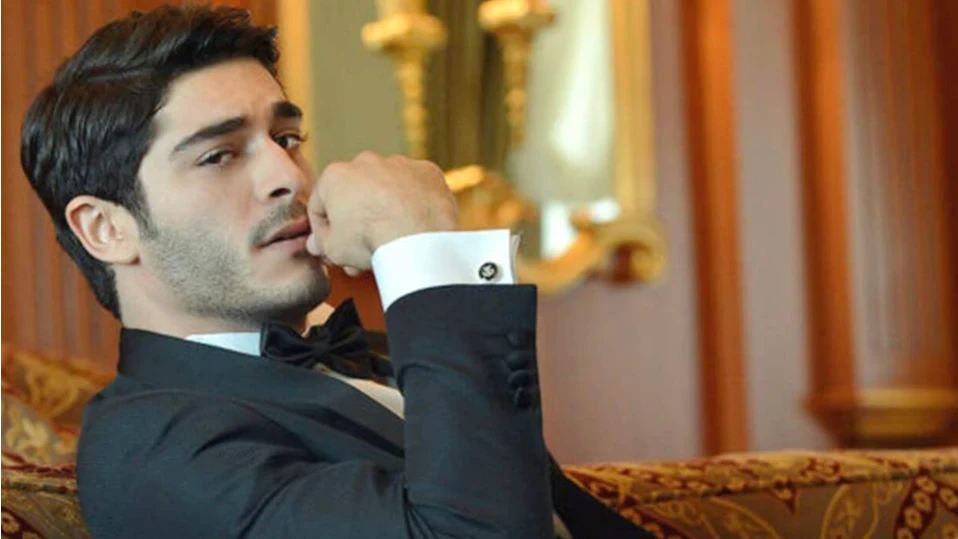 Turkish Celebrity Arrested in Istanbul with Drugs, High-Profile Operation Targets Local Elite