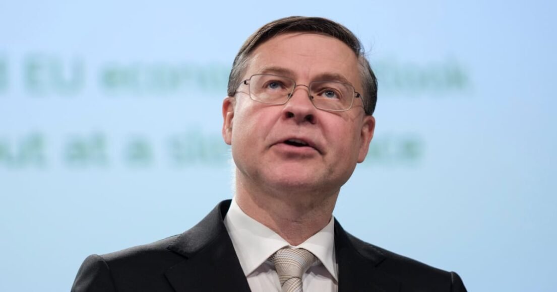 EU Complains About ‘Surprise’ UK Move to Roll Back Russia Sanctions