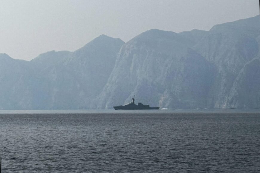 UK Dispatches Warship to Hormuz Amid Rising Iran Military Tensions