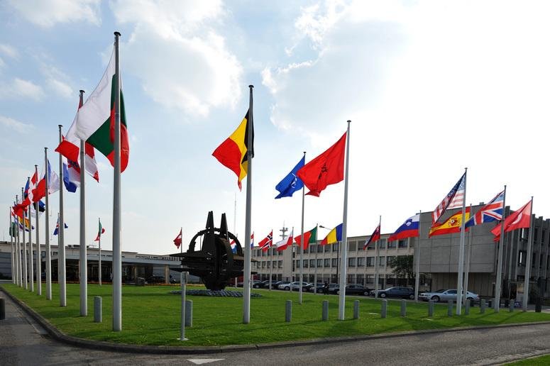 "US May Expedite Troop Withdrawal from Europe, Sparking New Security Concerns – Brussels, Belgium, 2026"