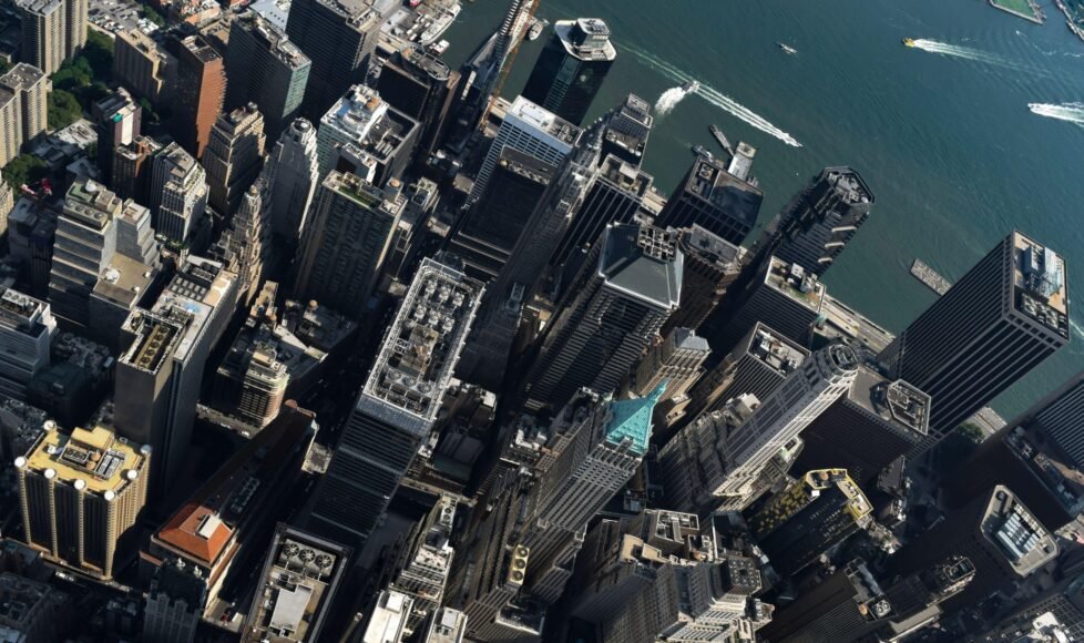 Global Markets Closely Monitor Oil and Geopolitical Risks, New York 2026