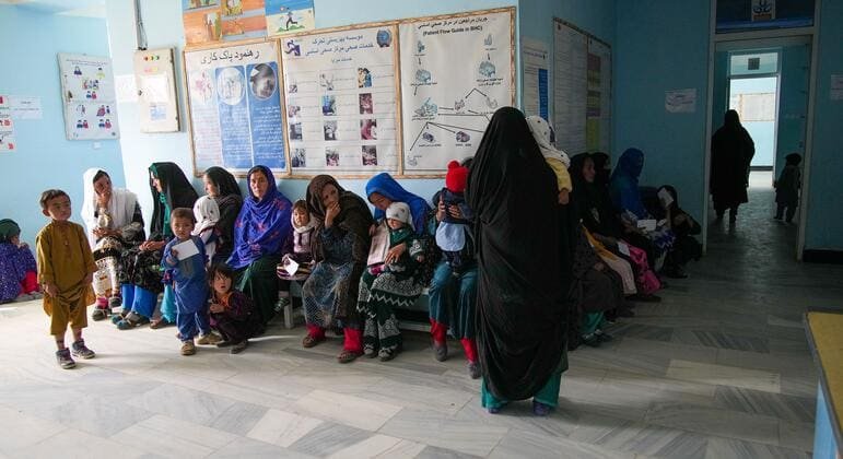 Hormuz Crisis Disrupts Global Aid: Impact Felt from Somalia’s Food Lines to Afghanistan’s Clinics