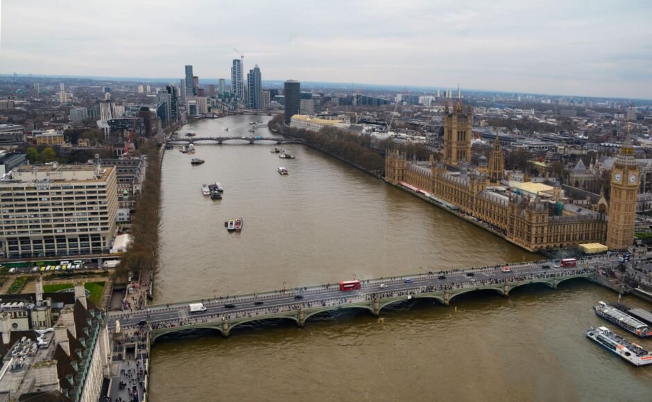 London 2026: UK Immigration Policy Bars U.S. Commentators