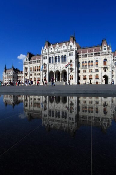 Magyar Increases Pressure Amid Hungary Government Crisis, Budapest 2026