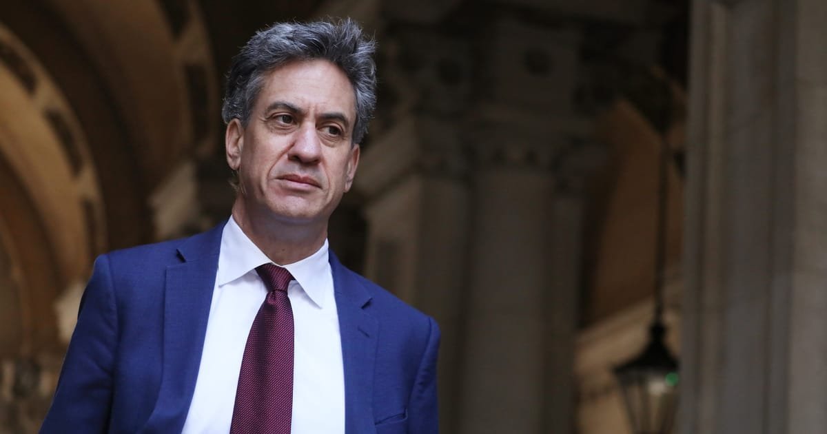 Miliband Seeks Key Role in Team Burnham; North Sea Talk Avoided.