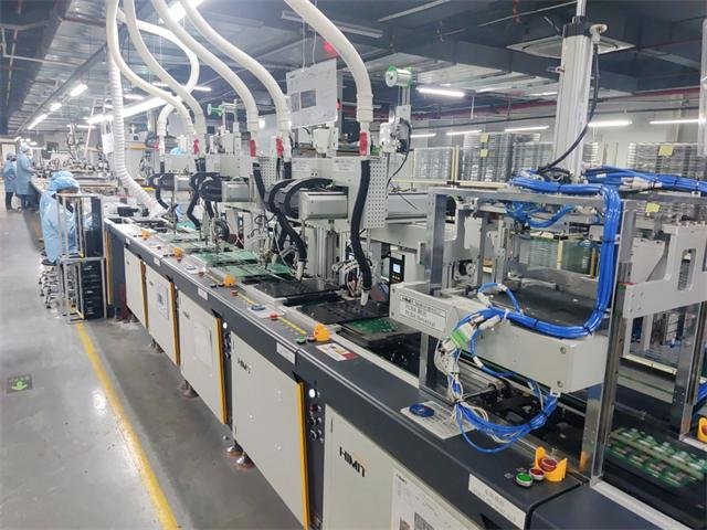 AI Manufacturing Market Grows with Solstice’s $14.5 Billion Acquisition of Element Solutions