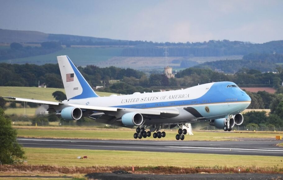 Boeing Defense Contracts Encounter Rising Costs; Air Force One Remains on Schedule for 2028