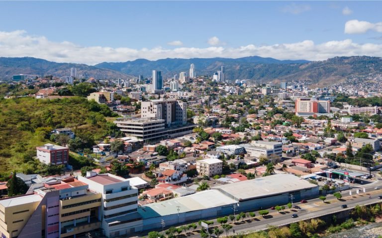 Donald Trump Pardon Update: Hernández Returns to Honduras Following U.S. Clemency
