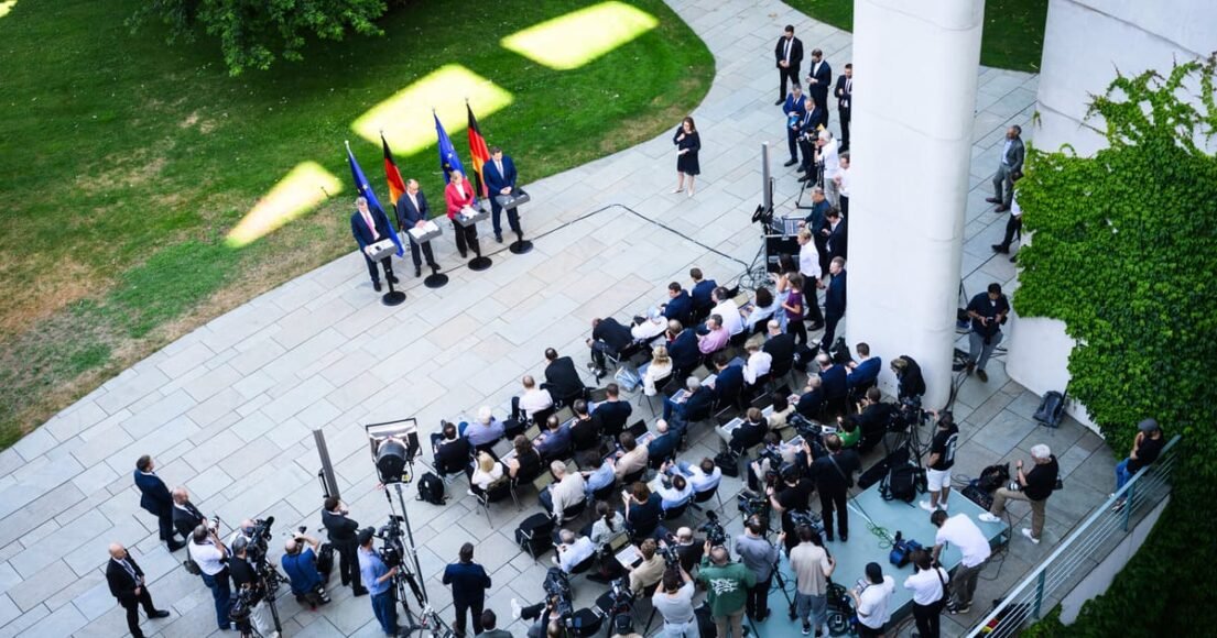 German Coalition Leaders Agree on Tax Reform Deal to Regain Popularity