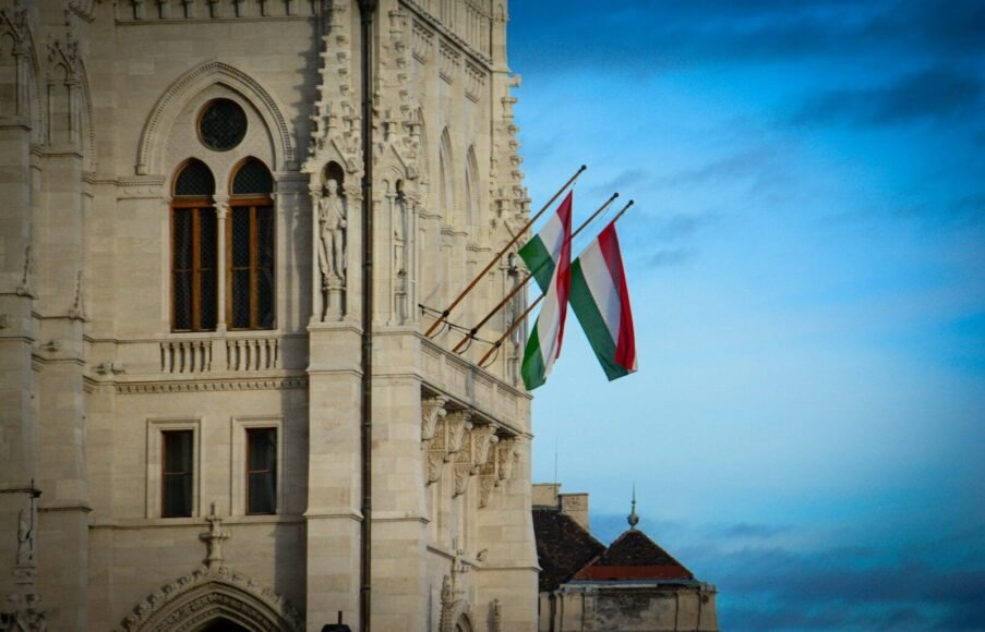 Hungarian President Approves Law to End His Term