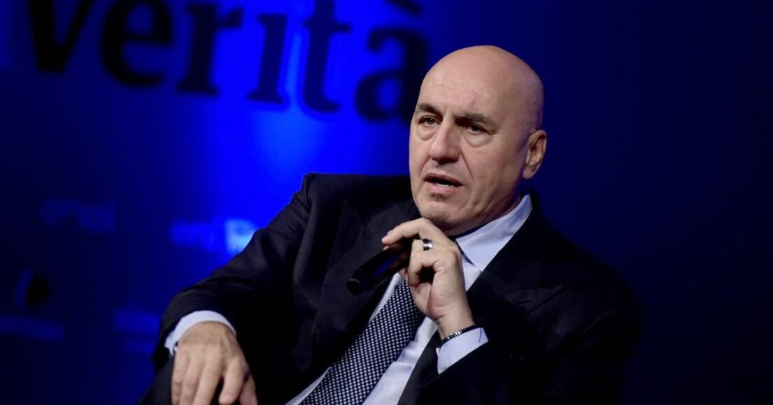 Italy’s Defense Minister Offers Adviser Position to Ousted Ukrainian Defense Chief