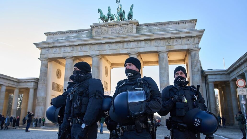 Merz Vows Action After Berlin CSD Attack Highlights Security Lapses