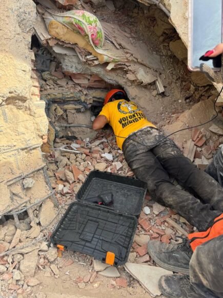 Scientology Volunteer Ministers Provide Aid and Hope to Venezuela Following Devastating Earthquakes