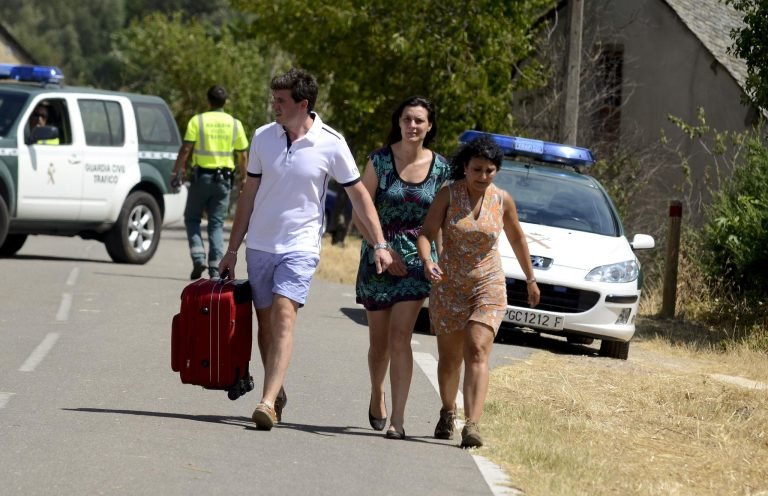 Spanish Wildfire Response Criticized for Exposing Warning Gaps