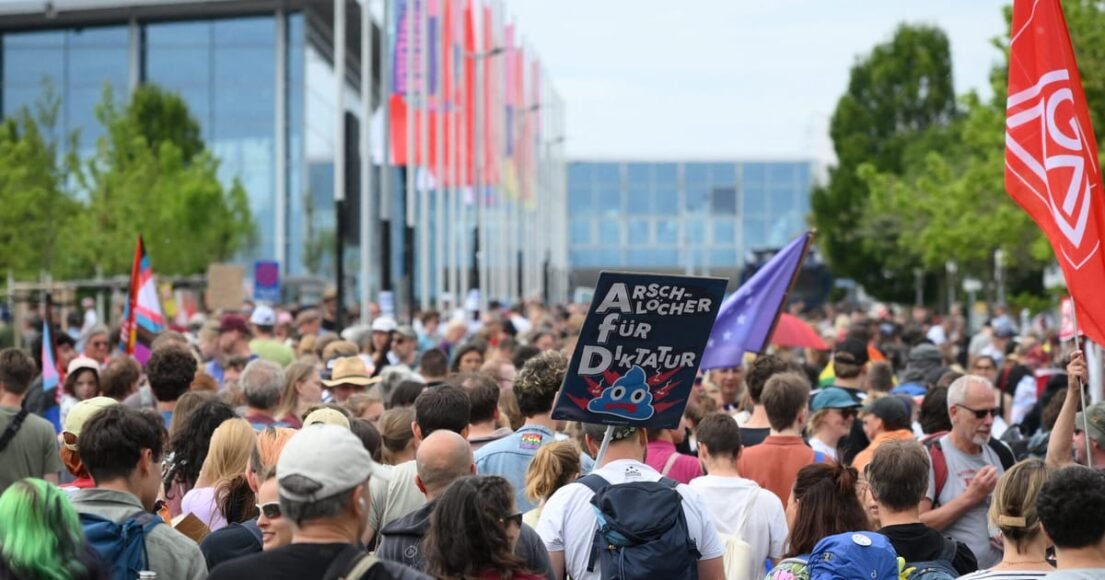 Thousands Protest in Germany Against Far-Right AfD
