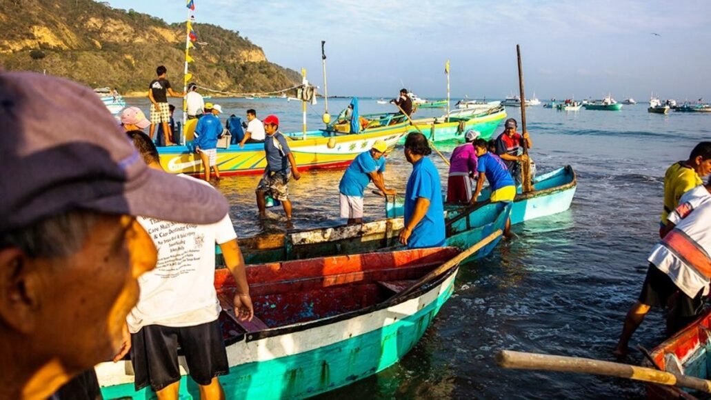 Ecuadorian Fishermen Trapped Amid Cartel Threats and US Strikes