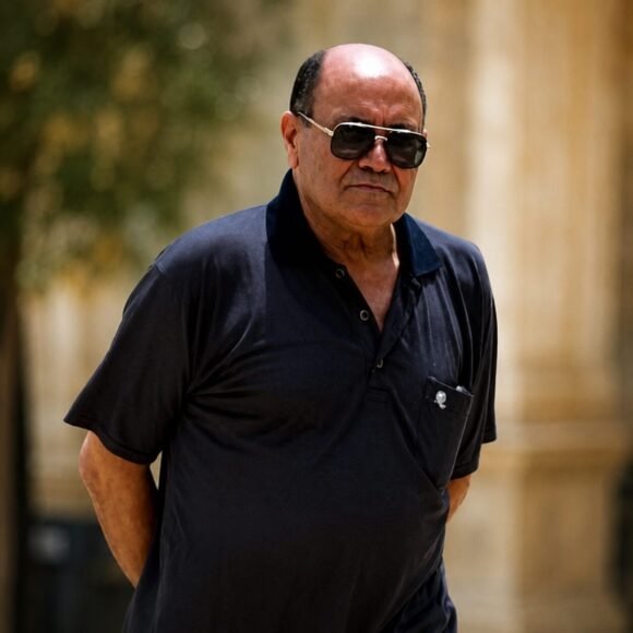 La boîte noire qui a brisé les secrets du Makhzen: Ahmed Boukhari et le prix de la vérité au Maroc