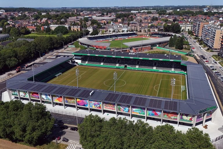 La Louvière Quickly Strike Back Against Mechelen in Belgium