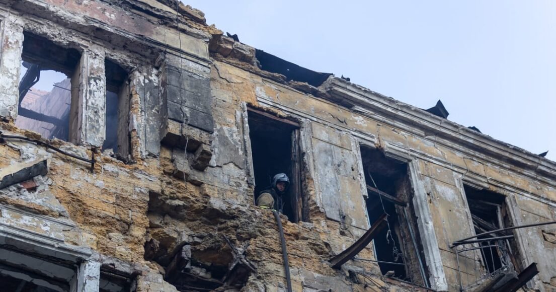Russia and Ukraine Trade Overnight Strikes; WHO Confirms Warehouse Destroyed
