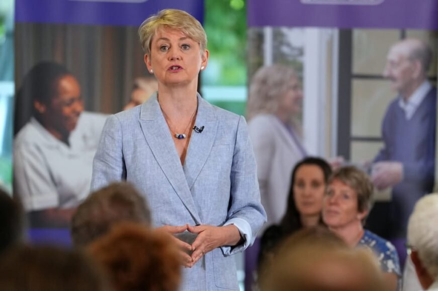 UK Assisted Dying Bill Returns: Labour Advocate Seeks Inspiration from Australia