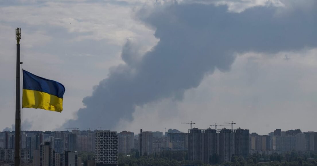 Ukraine warns of new Russian ground attack on Kyiv