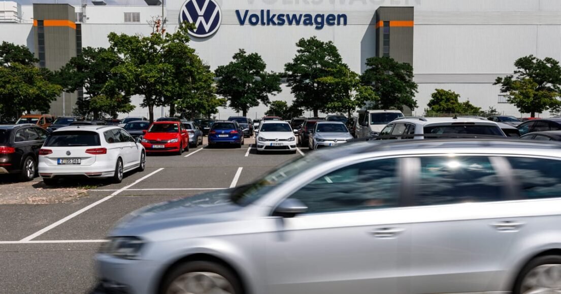 Germany’s Far Right Benefits from VW Troubles