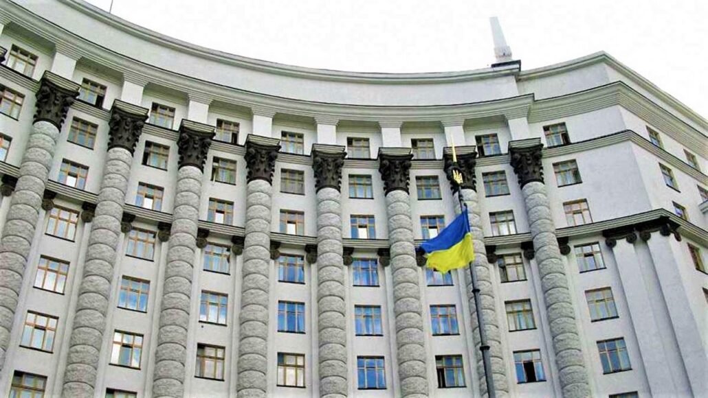Zelensky Schedules Ukraine Meeting with Trump Envoys to Discuss Peace Efforts